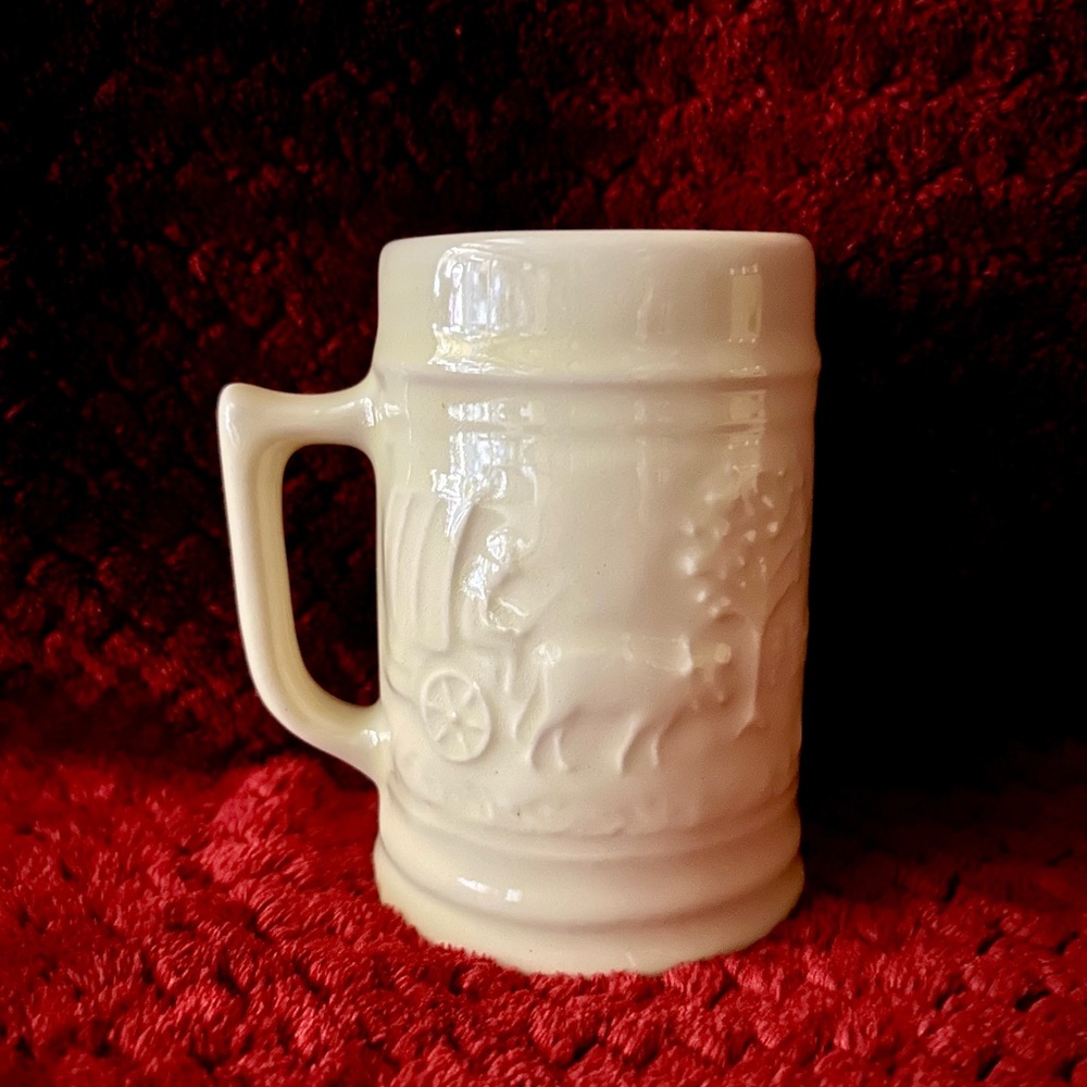 Red Wing Pottery 2008 Collectors Society Convention Commemorative Mug